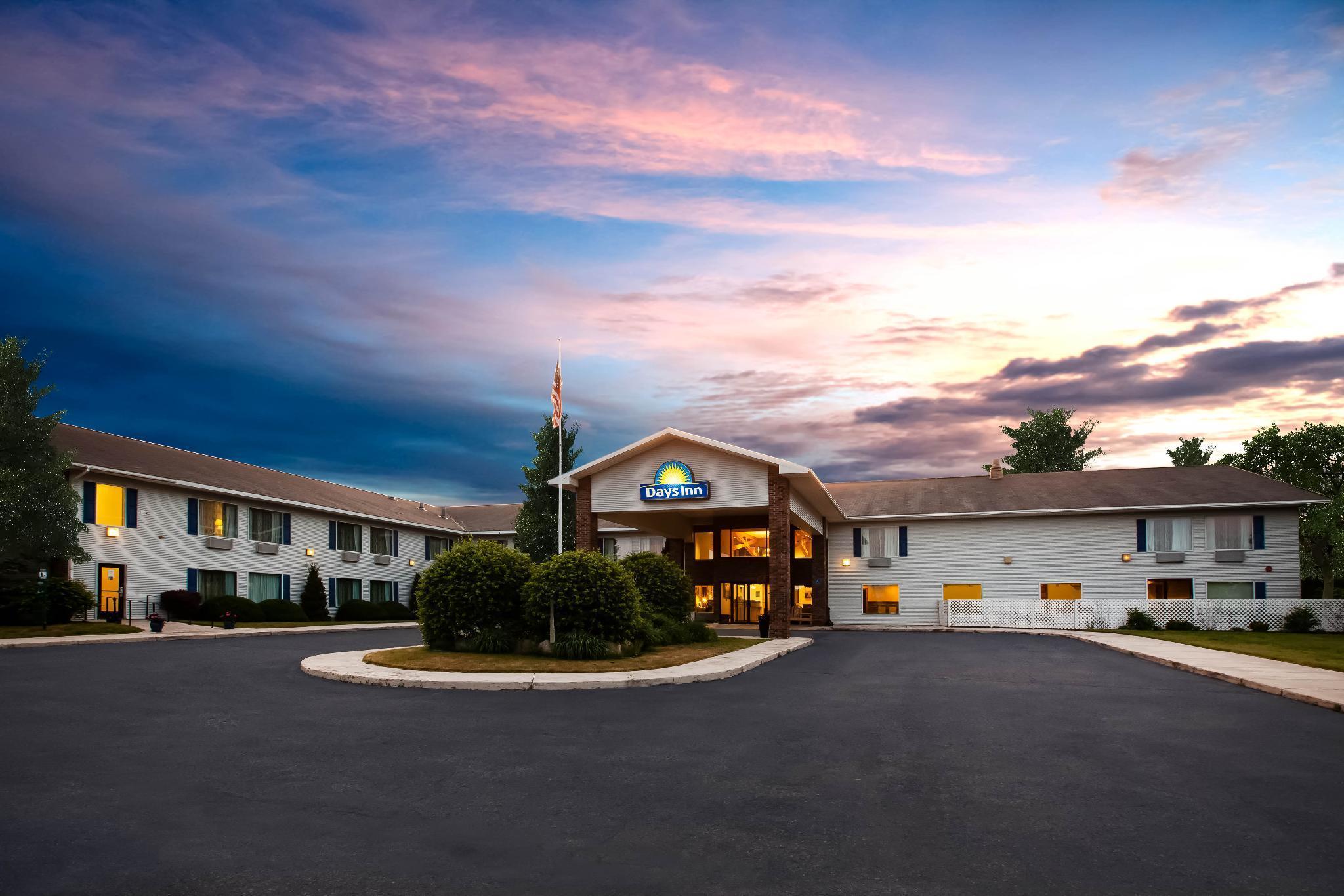 Days Inn By Wyndham Cadillac Luaran gambar